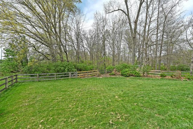 8799 Woolstone Court, Hamilton Twp, OH 45039