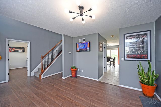 8799 Woolstone Court, Hamilton Twp, OH 45039