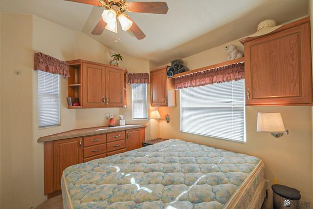 12633 S Ironwood Dr, Yuma, AZ 85367