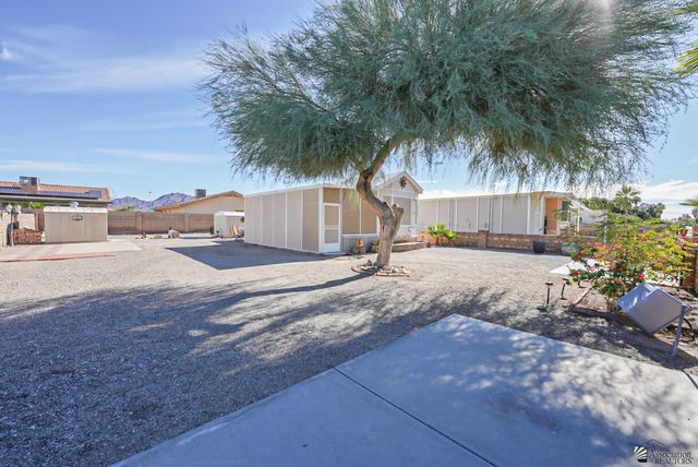 12633 S Ironwood Dr, Yuma, AZ 85367