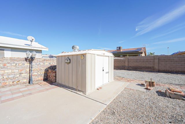 12633 S Ironwood Dr, Yuma, AZ 85367