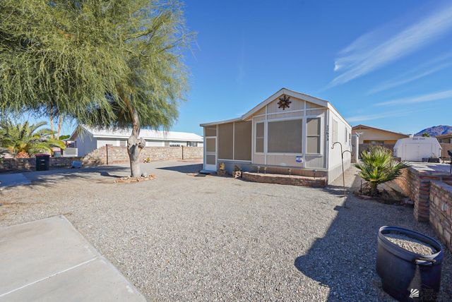 12633 S Ironwood Dr, Yuma, AZ 85367