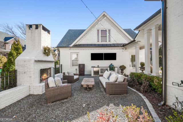 5213 Creek Walk Circle, Peachtree Corners, GA 30092