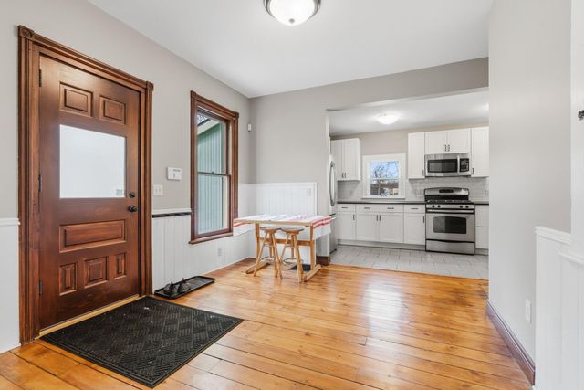 442 W Dutton Street, Kalamazoo City, MI 49007