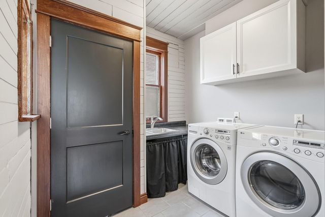 442 W Dutton Street, Kalamazoo City, MI 49007