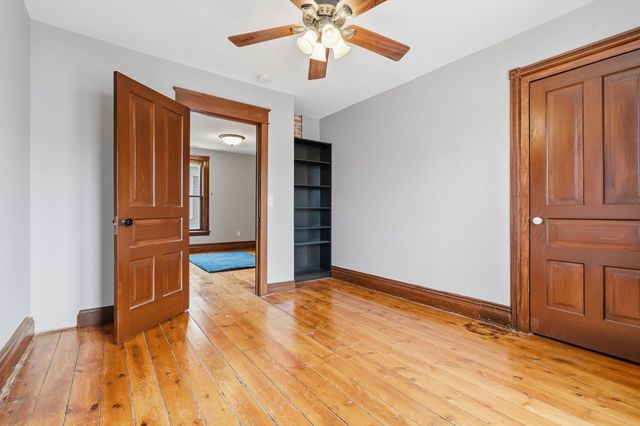 442 W Dutton Street, Kalamazoo City, MI 49007