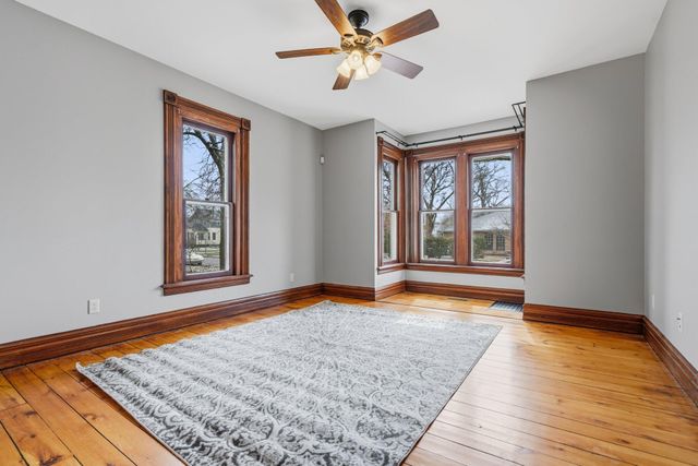 442 W Dutton Street, Kalamazoo City, MI 49007