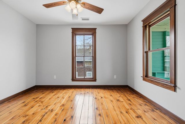 442 W Dutton Street, Kalamazoo City, MI 49007