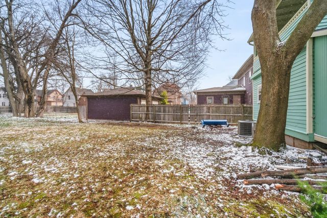 442 W Dutton Street, Kalamazoo City, MI 49007