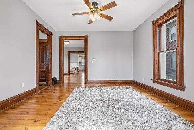 442 W Dutton Street, Kalamazoo City, MI 49007