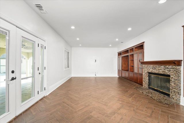 4246 Merchant Ln, Turlock, CA 95382