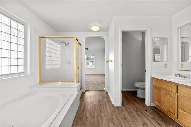 4246 Merchant Ln, Turlock, CA 95382