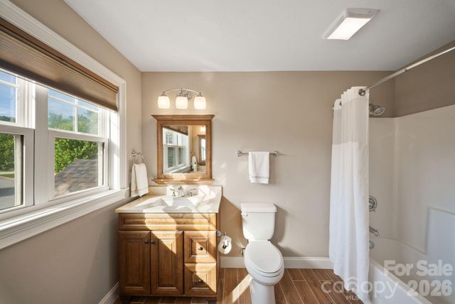 22 Asher Lane, Arden, NC 28704