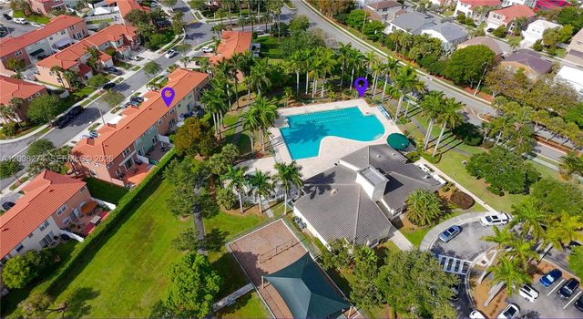 15123 NW 8th St, Pembroke Pines, FL 33028