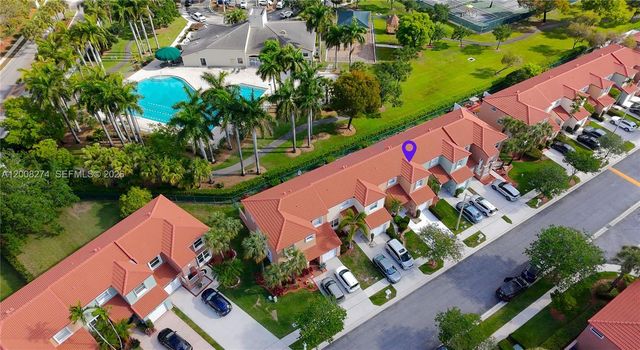 15123 NW 8th St, Pembroke Pines, FL 33028