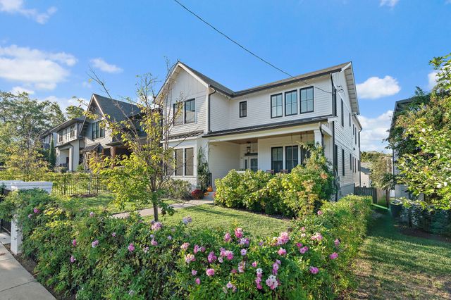 916 Acklen Ave, Nashville, TN 37203