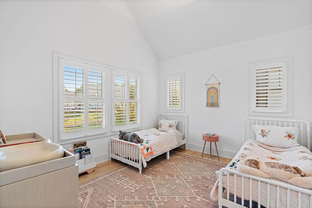 916 Acklen Ave, Nashville, TN 37203