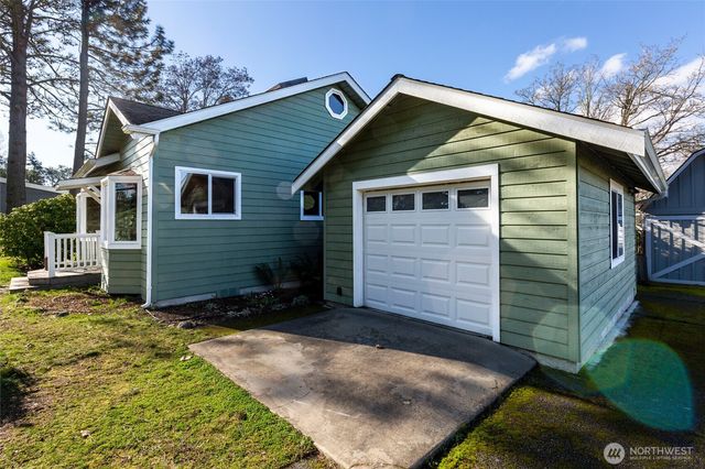 847 Argyle Avenue, Friday Harbor, WA 98250