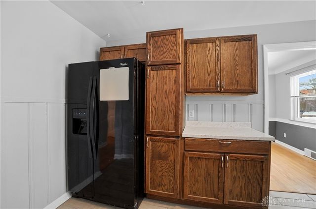 2827 Roseann Lane, Cincinnati, OH 45239