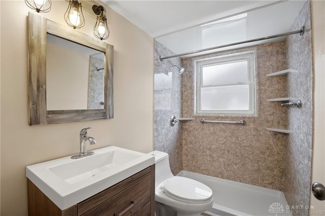 2827 Roseann Lane, Cincinnati, OH 45239