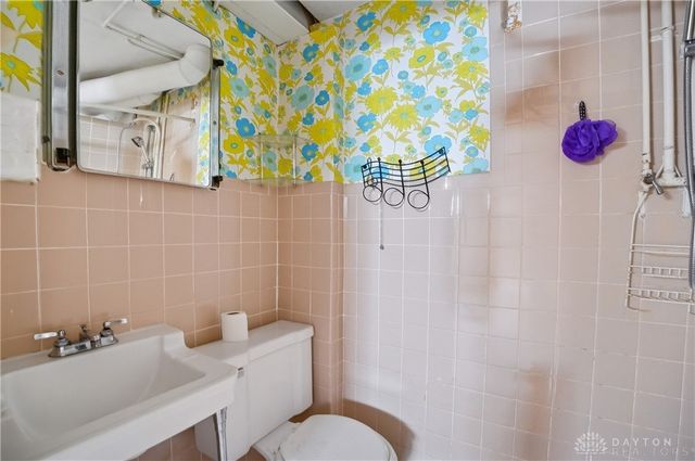 2827 Roseann Lane, Cincinnati, OH 45239