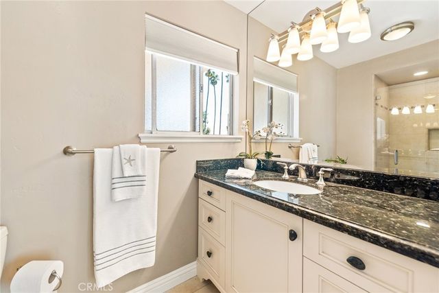 2772 2A E 2nd Street A2, Long Beach, CA 90803