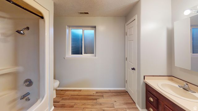 9029 N TREASURETON RD, Preston, ID 83263