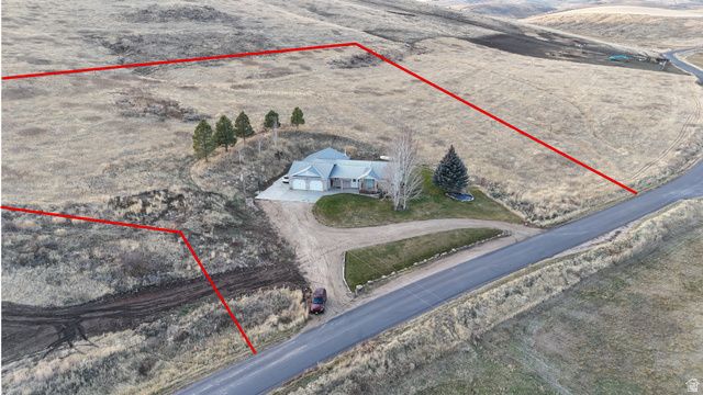 9029 N TREASURETON RD, Preston, ID 83263