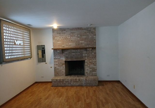 6704 W Forest Preserve Drive, Harwood Heights, IL 60706