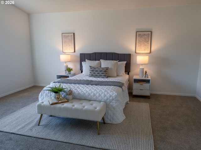 19012 PAULSEN Dr, Oregon City, OR 97045