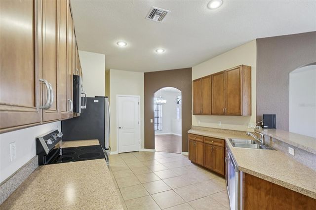 10048 LEBANON DRIVE, Port Charlotte, FL 33981