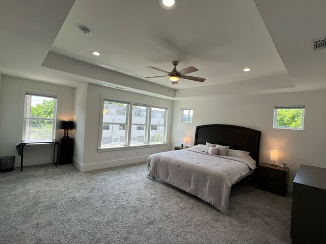 1072B Zophi St, Nashville, TN 37216