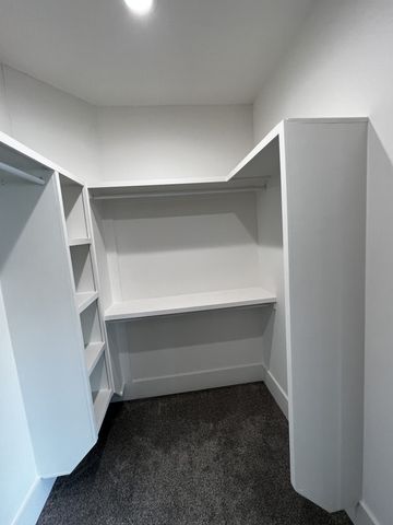 1072B Zophi St, Nashville, TN 37216