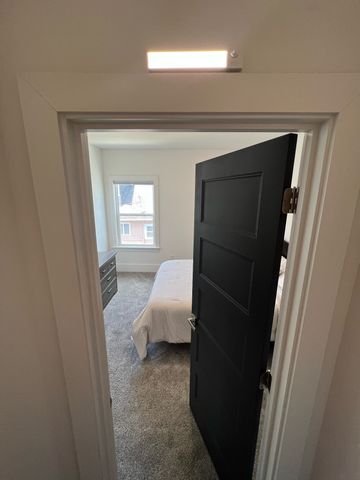 1072B Zophi St, Nashville, TN 37216