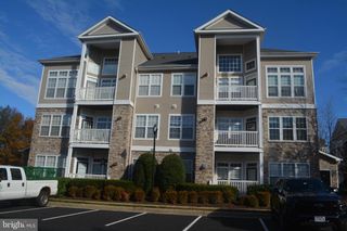 505 SUNSET VIEW TER SE #104, Leesburg, VA 20175