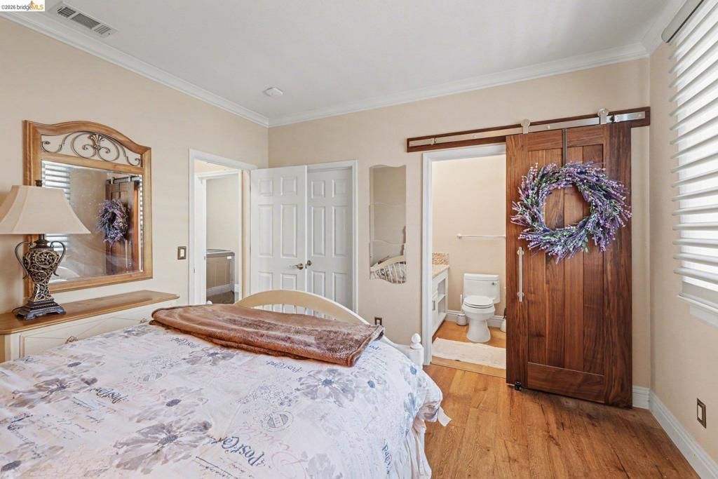 Image 13 of property listing at 550 550 Rutherford Cir, Brentwood, CA 94513