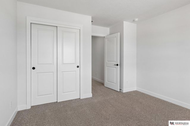 16101 Isabella Street, Bennington, NE 68007