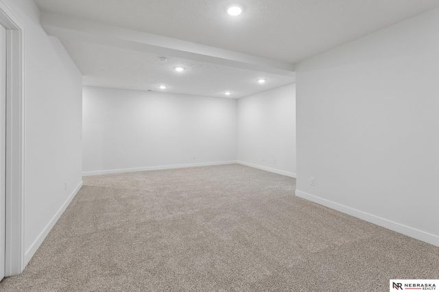 16101 Isabella Street, Bennington, NE 68007