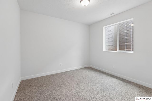 16101 Isabella Street, Bennington, NE 68007