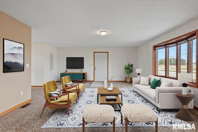 1918 GREENVIEW Street, Taylorville, IL 62568