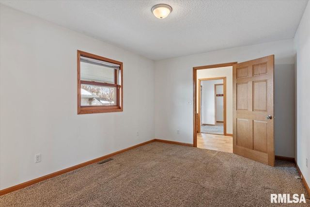 1918 GREENVIEW Street, Taylorville, IL 62568