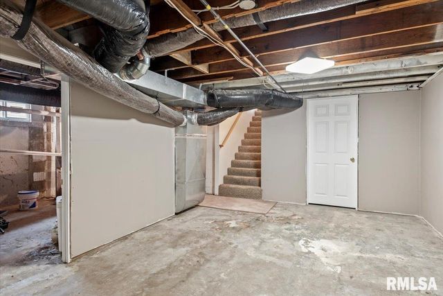 1918 GREENVIEW Street, Taylorville, IL 62568