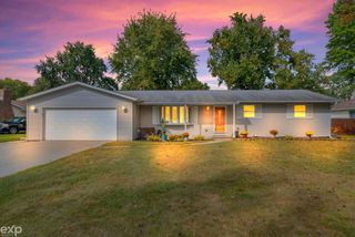 4460 Cambridge Drive, Port Huron, MI 48060