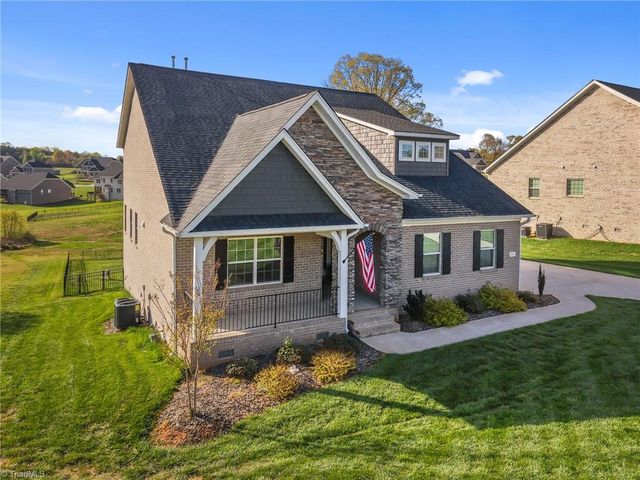 8002 Hacker Drive, Stokesdale, NC 27357