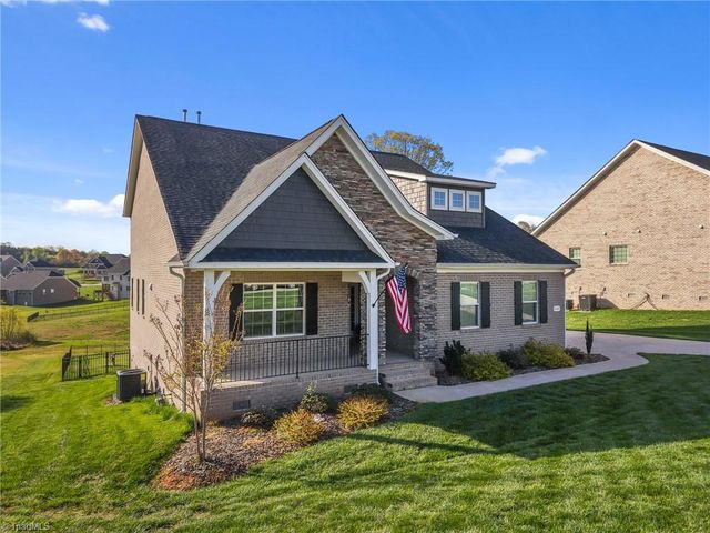 8002 Hacker Drive, Stokesdale, NC 27357