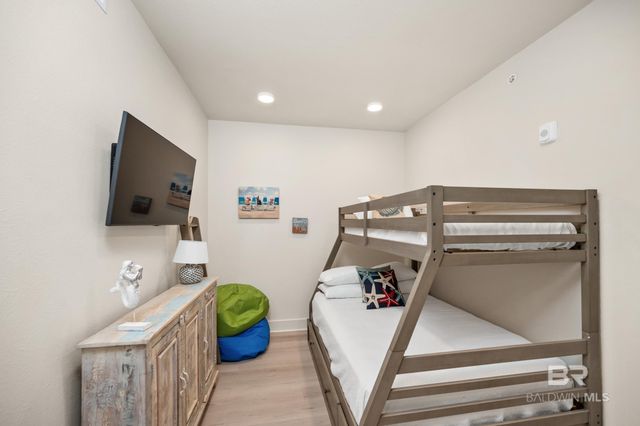 903 W Beach Boulevard 412, Gulf Shores, AL 36542