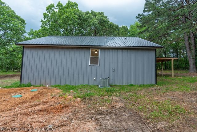 3721 Village Drive, Van Buren, AR 72956