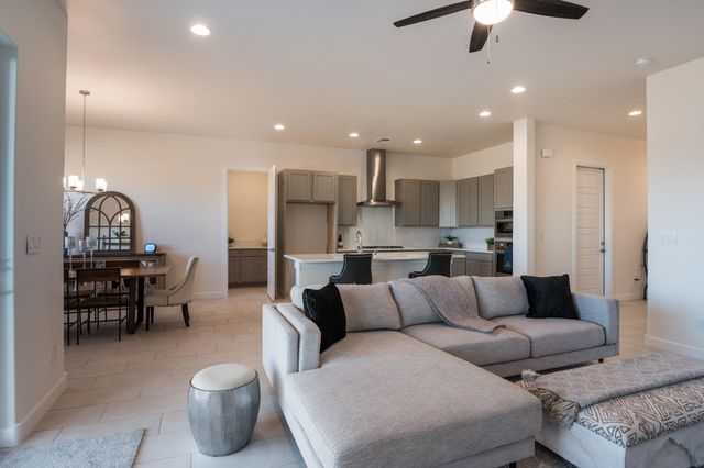 1009 Aleen Road SE, Rio Rancho, NM 87124