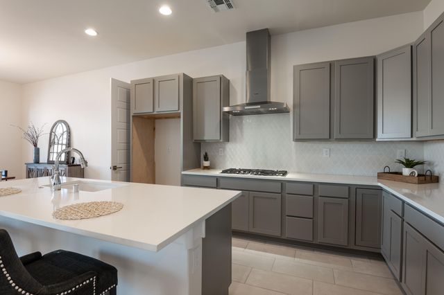 1009 Aleen Road SE, Rio Rancho, NM 87124