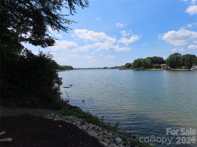 125 Lanyard Drive D, Mooresville, NC 28117